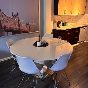 Appartement met Vier Slaapkamers